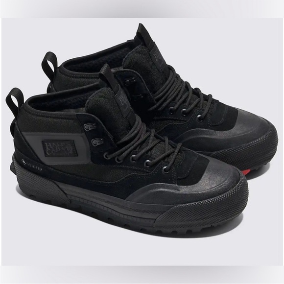 VANS Mte Half Cab Gore-tex Shoes
Black Women 8.5 US Mens 7.0US - Picture 2 of 14